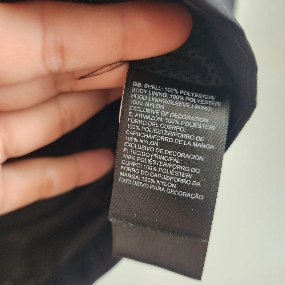 The North Face Resolve Reflective Jacket size Medium (10/12)